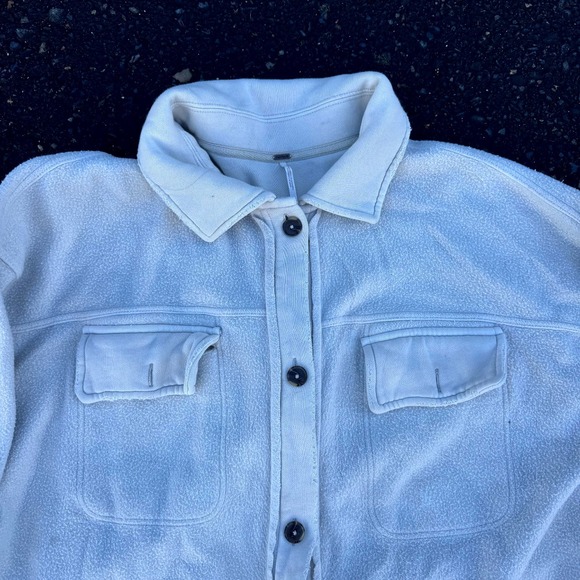 Free People Ruby Oversized Fleece Shirt Jacket Shacket Light White Cozy Sz Large - Picture 2 of 10